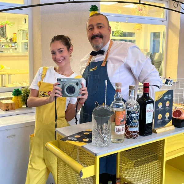 cafe poli comida y compania fiestas